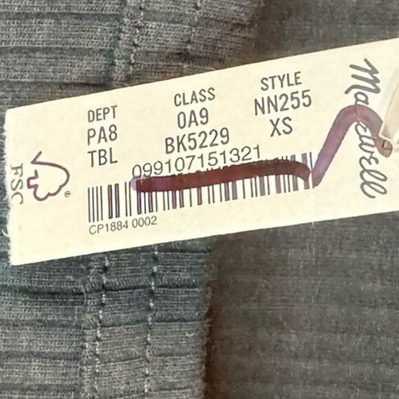 Madewell Black Square-Neck Long-Sleeve Crop Tee in Sleekhold Size XS - Picture 6 of 6